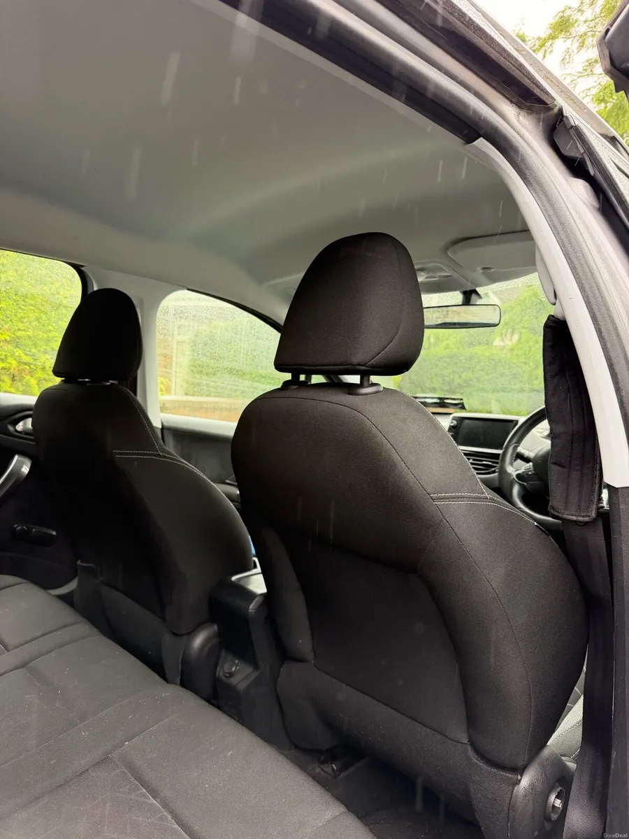 2018 Peugeot 2008 1.2 petrol | New NCT 5/28 & Tax - Image 5