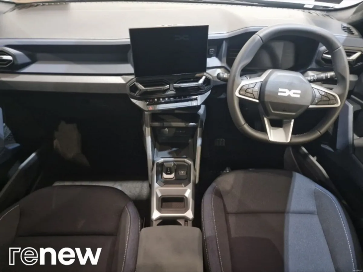 Dacia Bigster HEV Expression 5 Door - Image 2