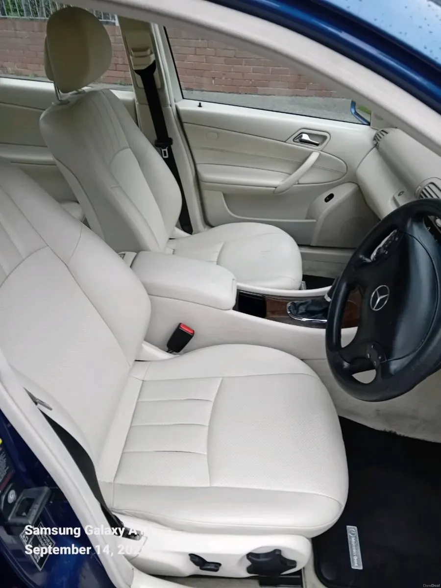 MERCEDES C180 KOMPRESSOR AUTOMATIC - Image 6