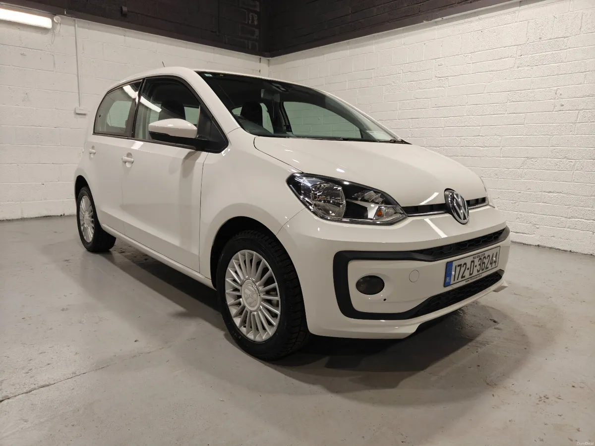 2017 VOLKSWAGEN UP! HIGH UP 1.0L AUTOMATIC - Image 1