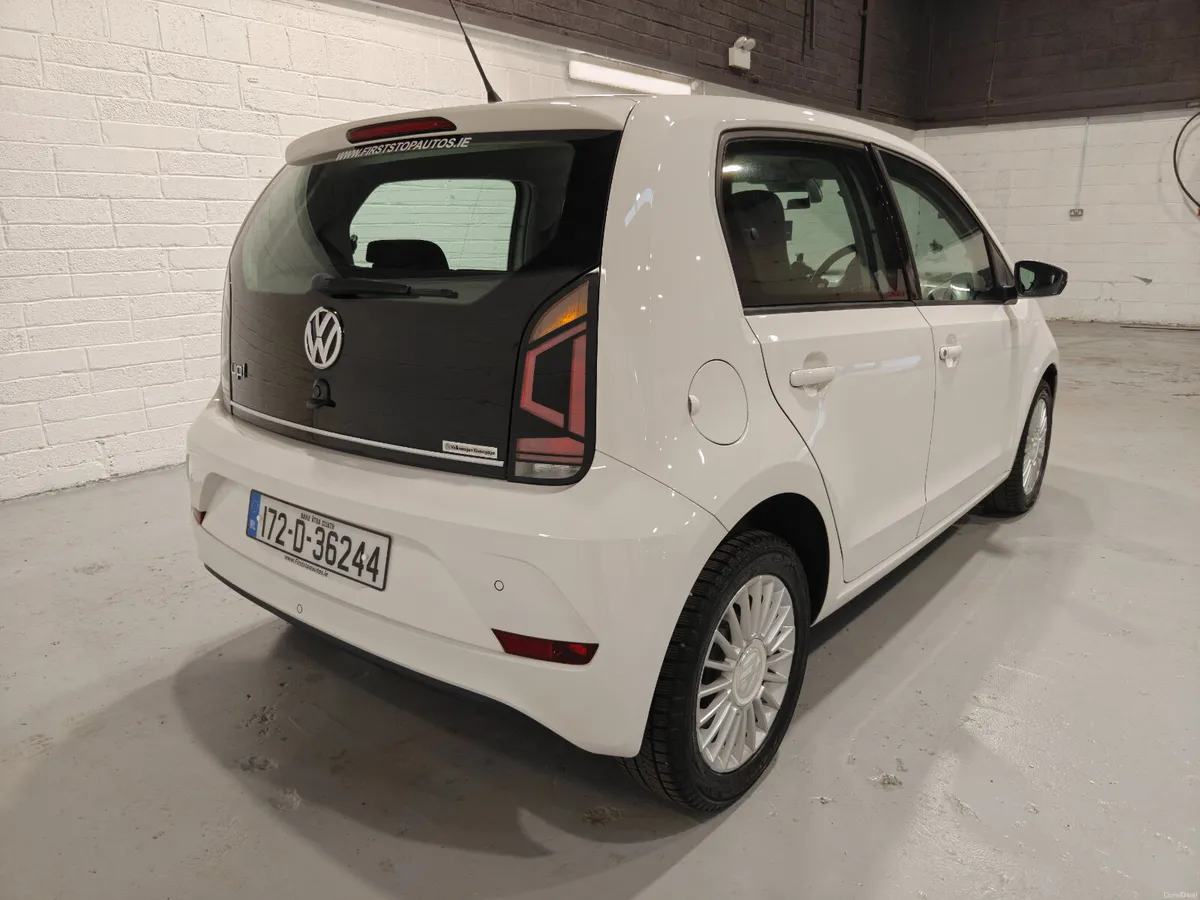 2017 VOLKSWAGEN UP! HIGH UP 1.0L AUTOMATIC - Image 6