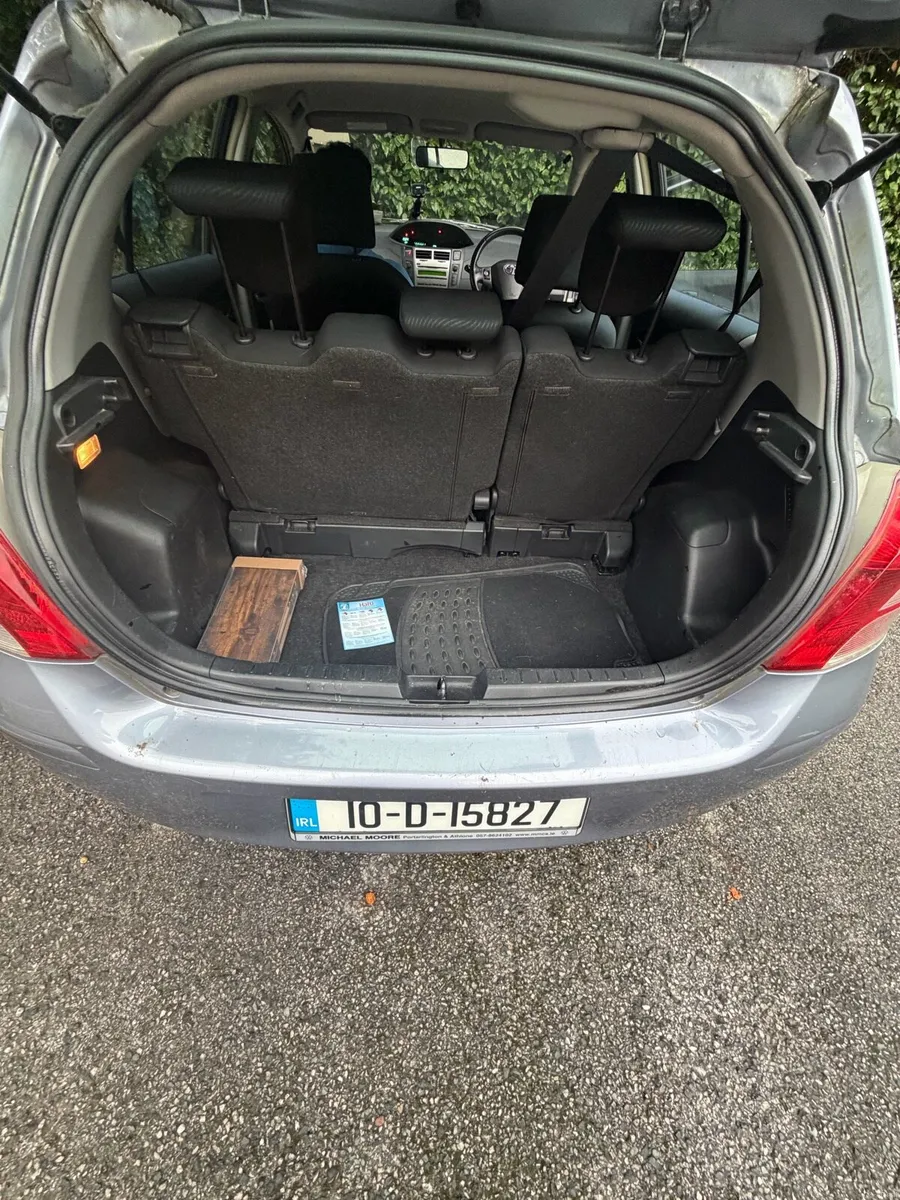 Toyota Yaris - Image 5