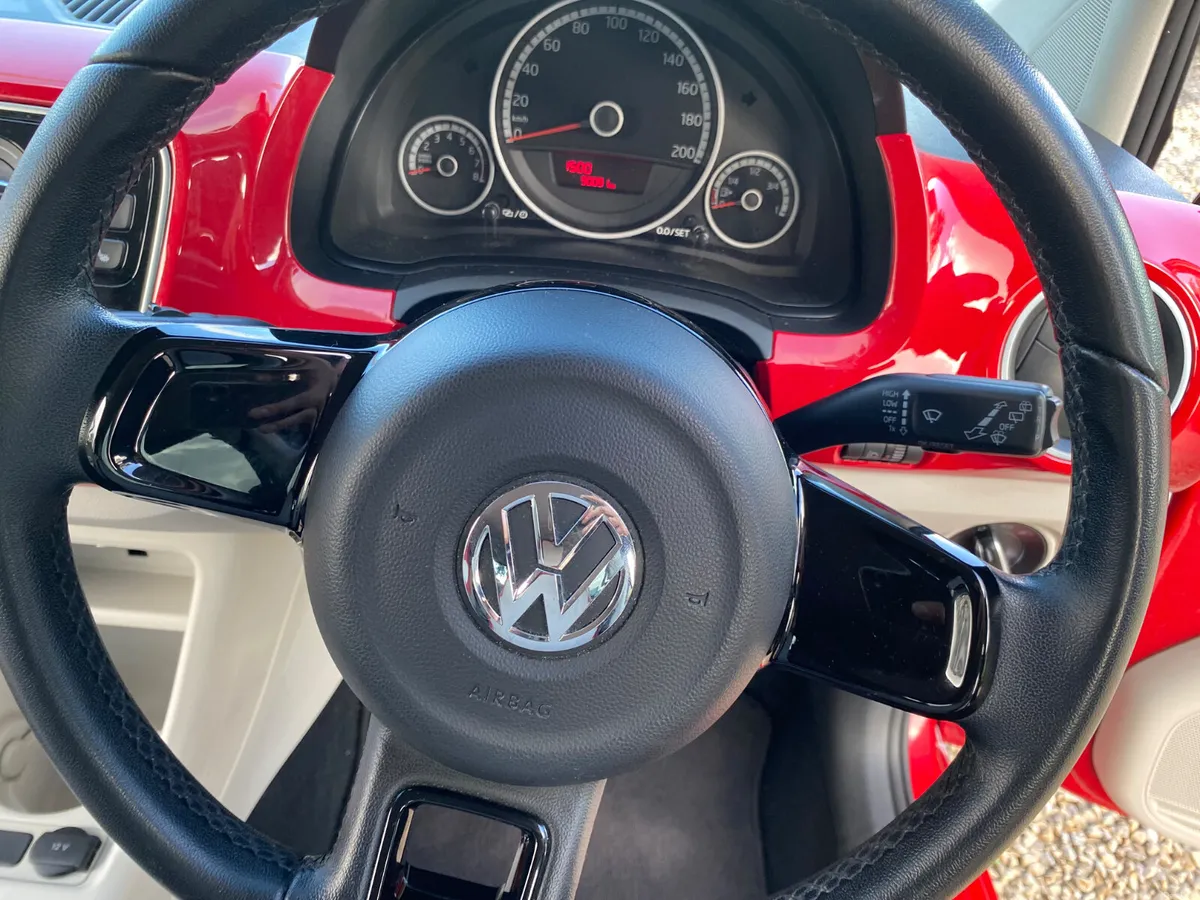 Volkswagen up! 2014 ONLY 56k Miles €8995 - Image 2