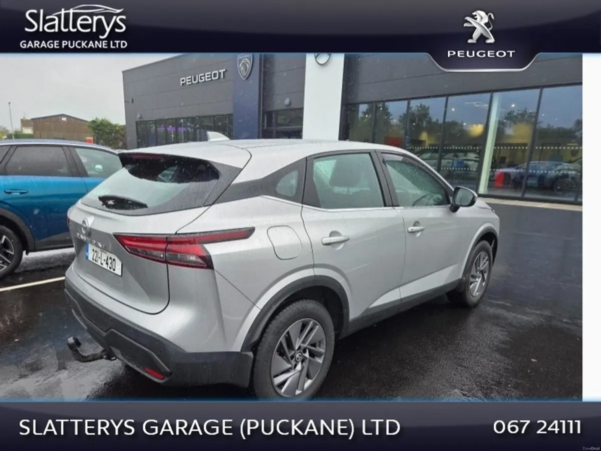 Nissan Qashqai 1.3 PET MILD HYBRID SV - Image 6