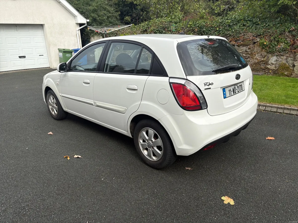 2011-Kia -Rio-1.4 -5 door Petrol - Image 3