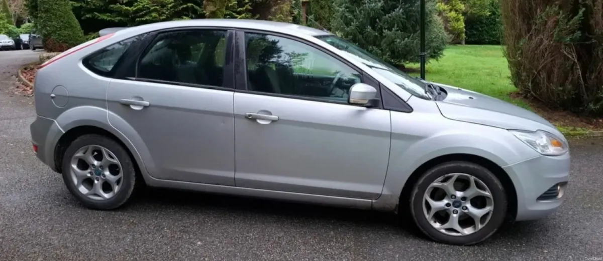 11 Ford Focus , Diesel,    NEW NCT 6/27 - Image 5