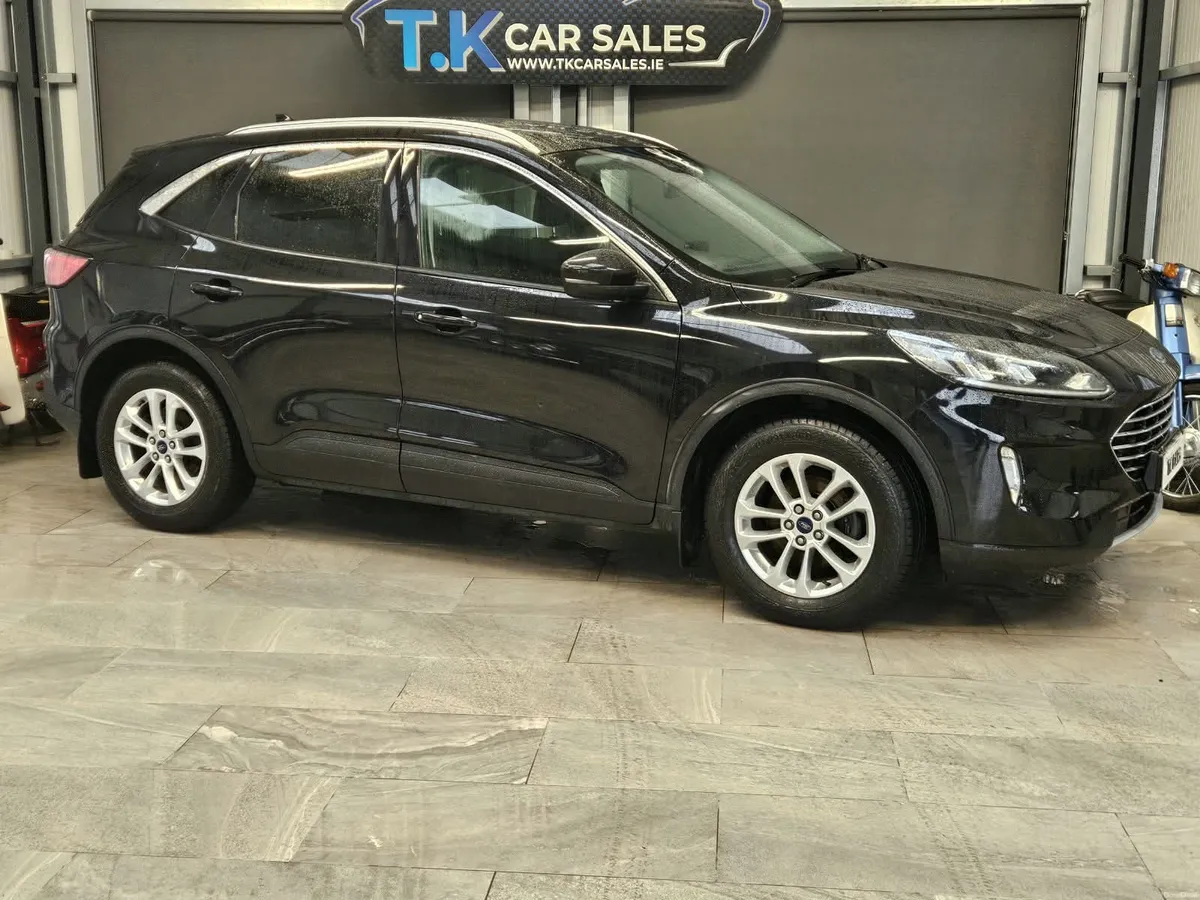 21 FORD KUGA TITANIUM 1.5 DIESEL - Image 1