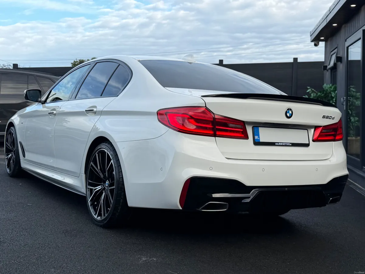 2018/181 BMW 520D G30 MSPORT - Image 6