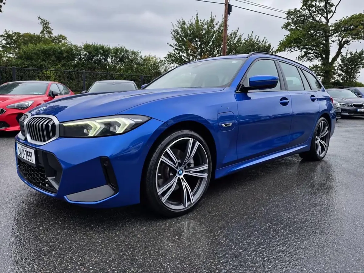 23 BMW 330E M SPORT TOURING X DRIVE LCI - Image 2