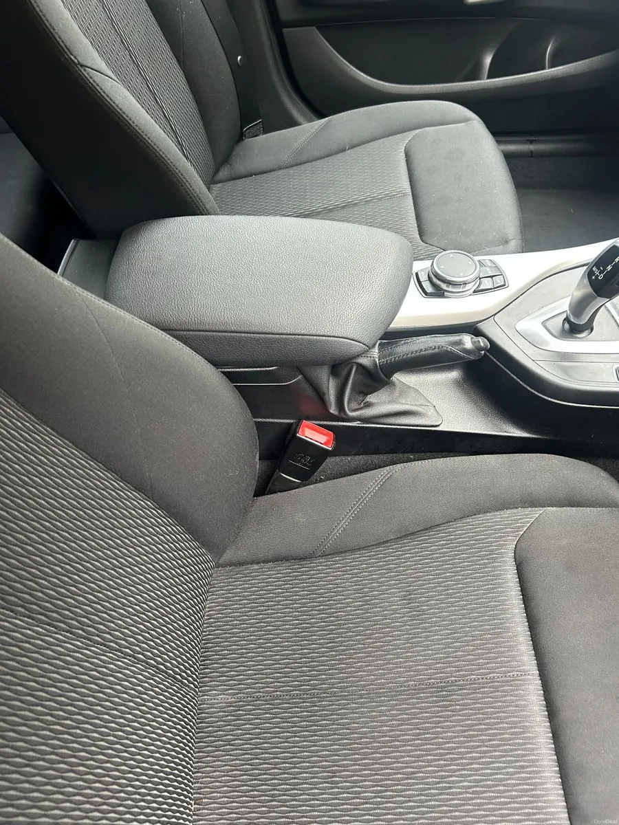 BMW 1-Series 2017 1.5 - Image 6