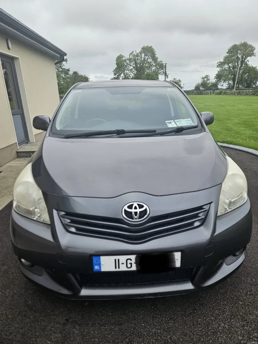 Toyota Verso 2011 - Image 2