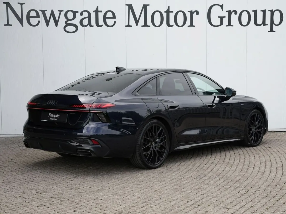 Audi A6 E-HYBRID QUATTRO LAUNCH EDITION - Image 5