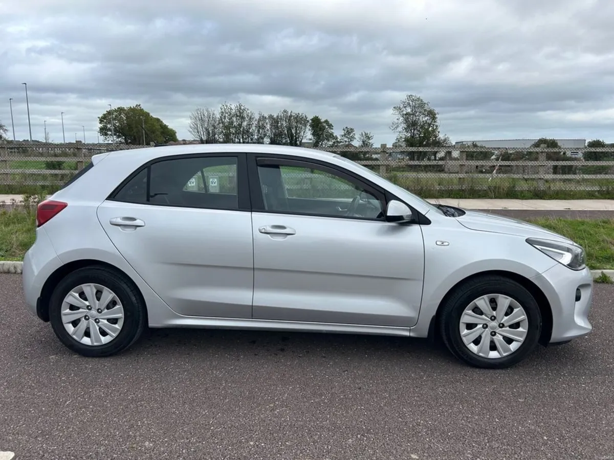 Kia Rio 1.2P EXCELLENT CONDITION! - Image 2