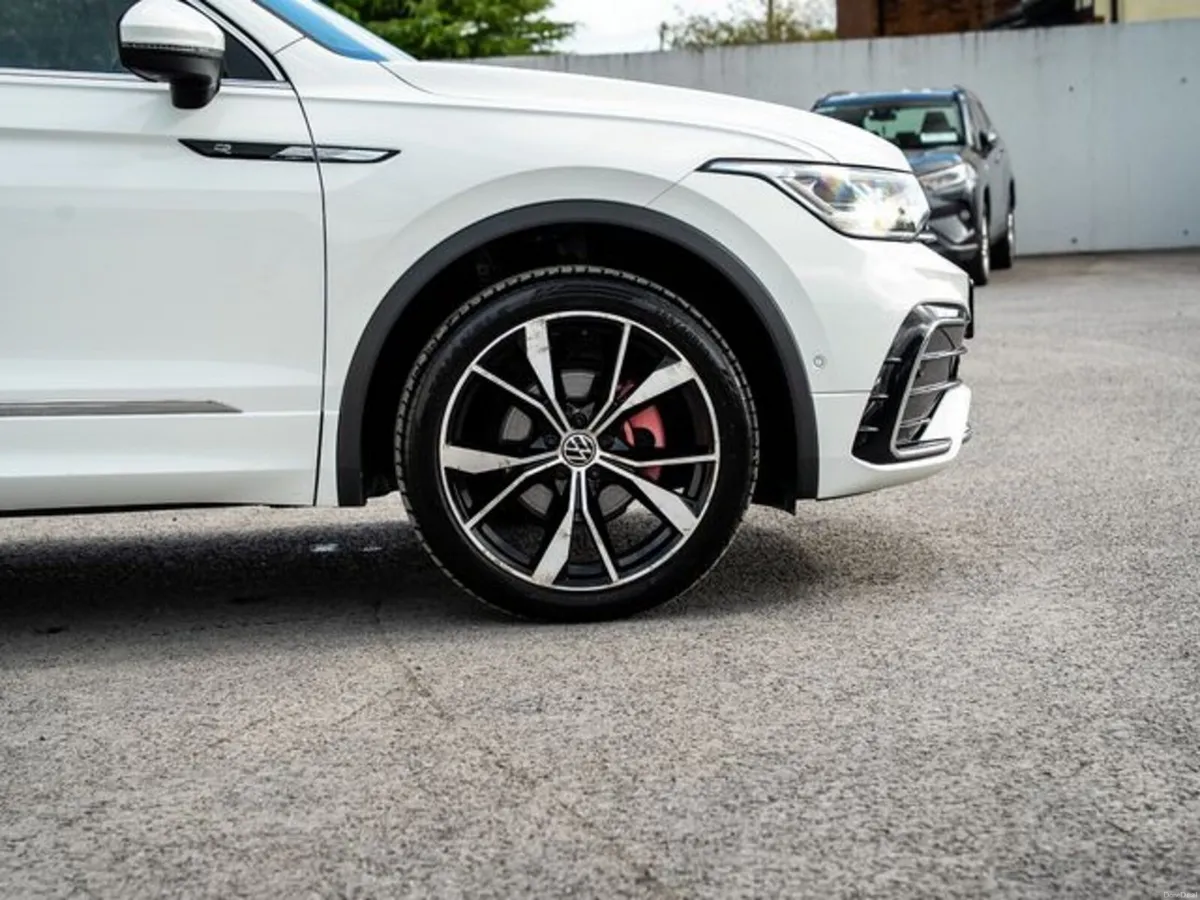Volkswagen Tiguan Allspace R line Auto 7 seater - Image 3
