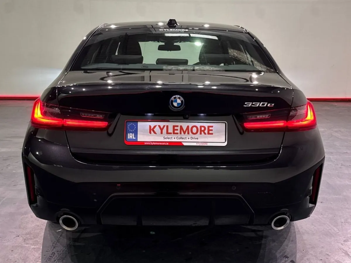 BMW 3-Series 330E BLACK SAPPHIRE M SPORT SALOON – - Image 4