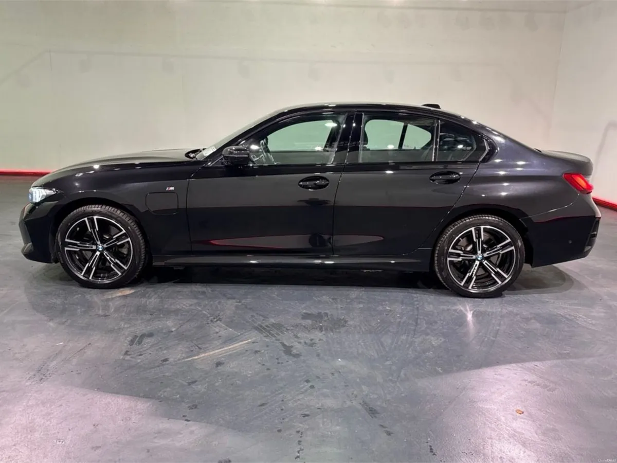 BMW 3-Series 330E BLACK SAPPHIRE M SPORT SALOON – - Image 6