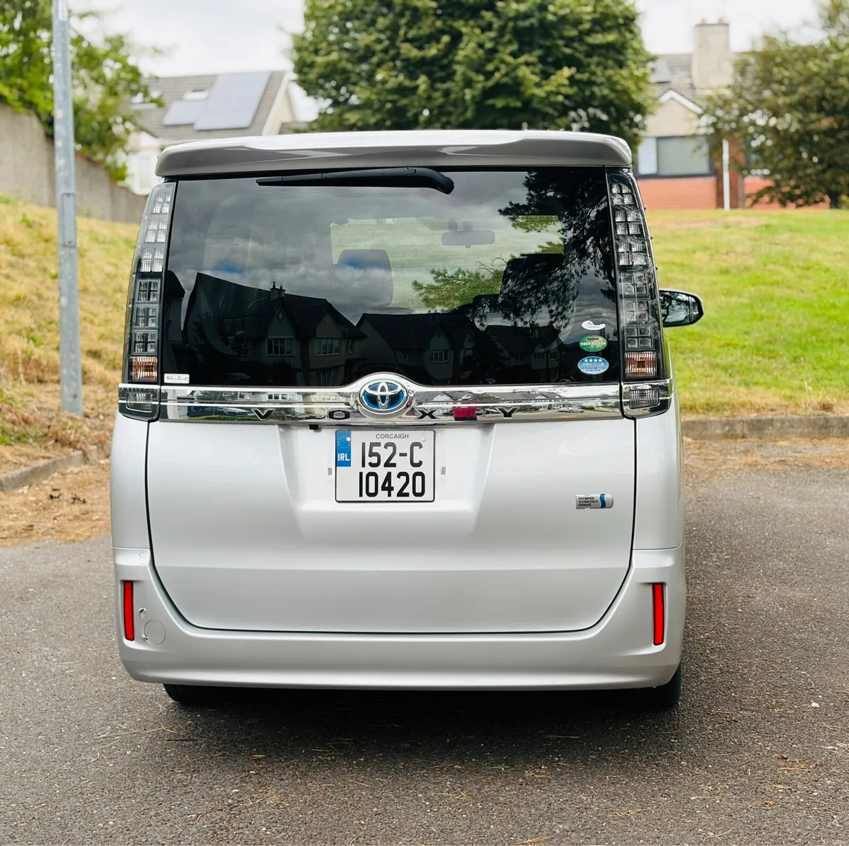 2015 TOYOTA VOXY HYBRID V (7 Seater Automatic) - Image 5