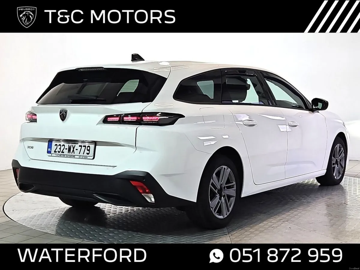 Peugeot 308 *Low Mileage* SW Active Model - Parkin - Image 3