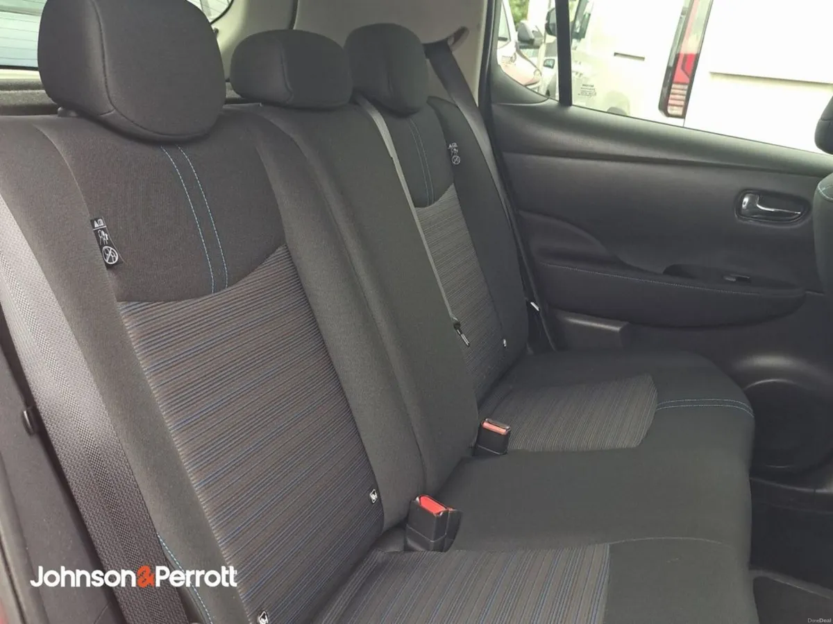Nissan Leaf Leaf SV Premium 62 kWh - Image 5