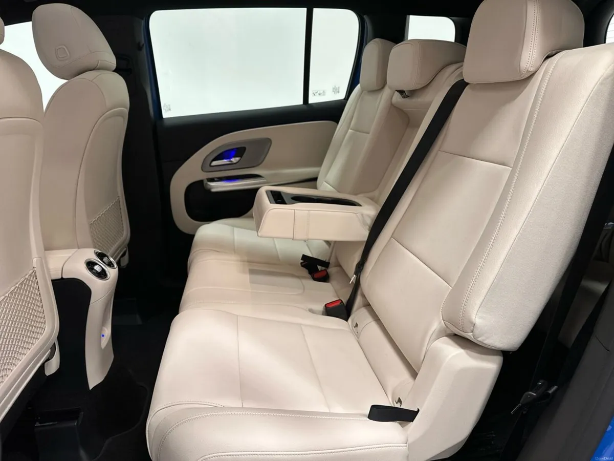Mercedes-Benz GLB GLB250 + EQ Progressive Line - Image 4