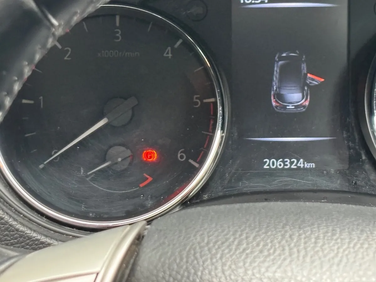 Nissan Qashqai 2014 - Image 1