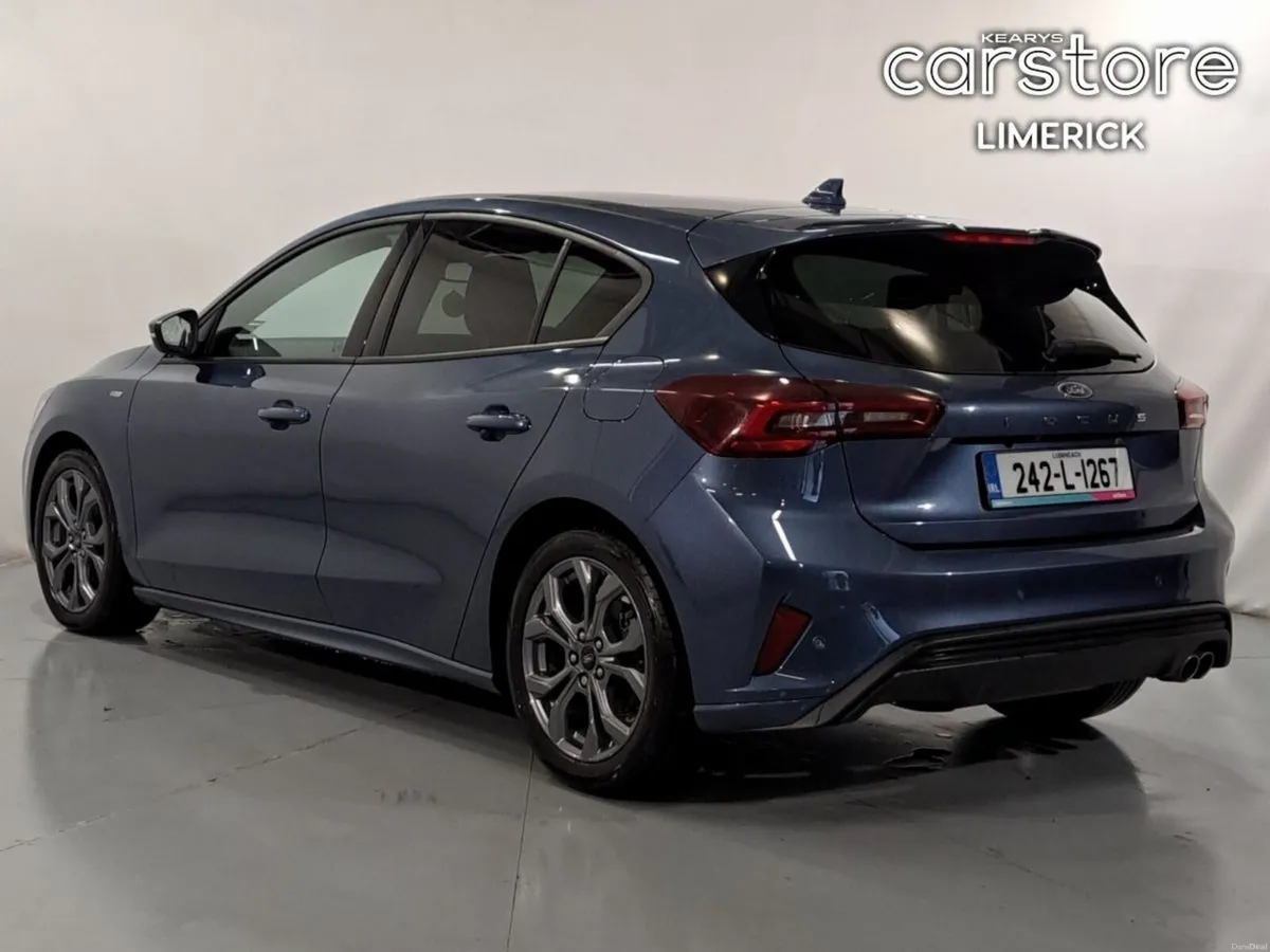 Ford Focus ST-Line 1.5L EcoBlue 115PS Auto - Image 5
