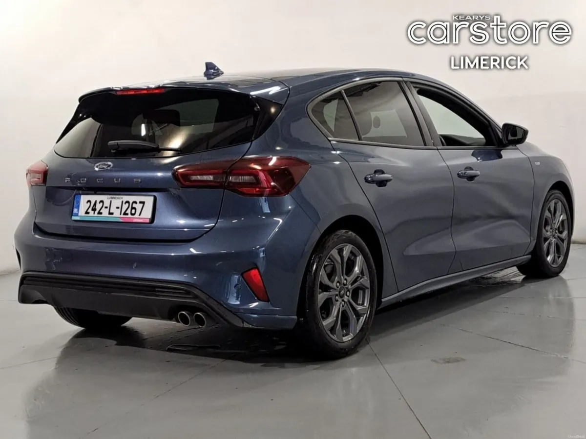 Ford Focus ST-Line 1.5L EcoBlue 115PS Auto - Image 3