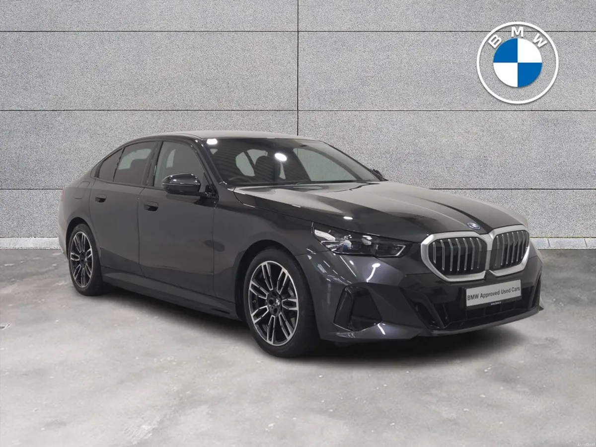 BMW 5-Series 530e M Sport - Image 1