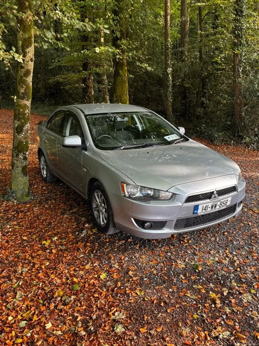 2014 Mitsubishi Lancer - Image 2