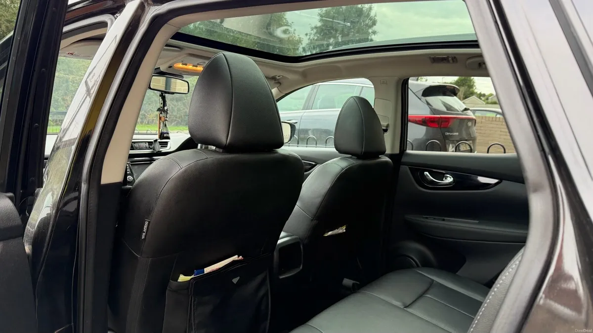 2016NissanQashqaiTeknaNCT2028,250 000km - Image 6