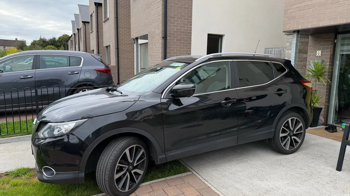 2016NissanQashqaiTeknaNCT2028,250 000km - Image 2