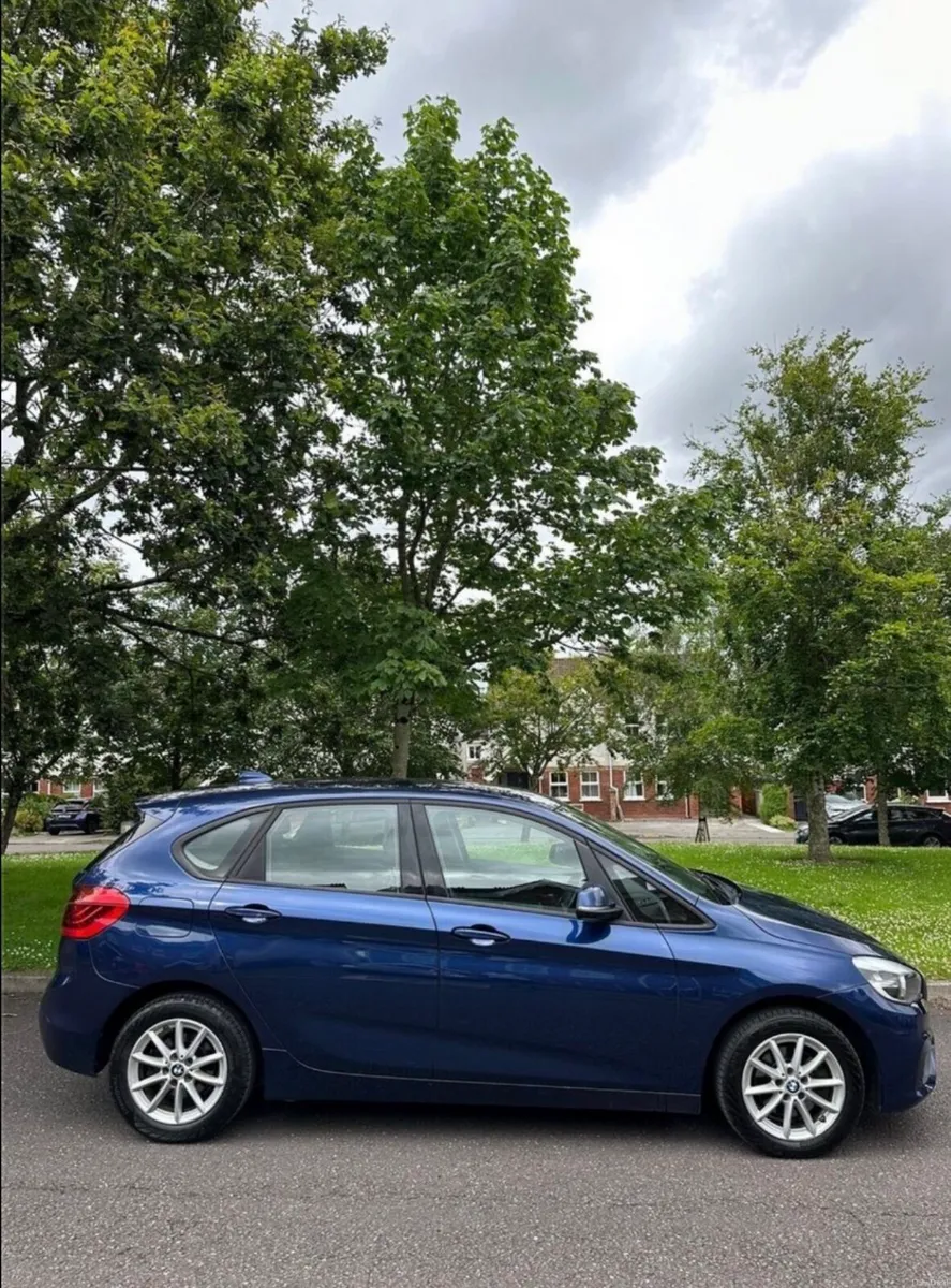 2015 BMW 218d - Image 2