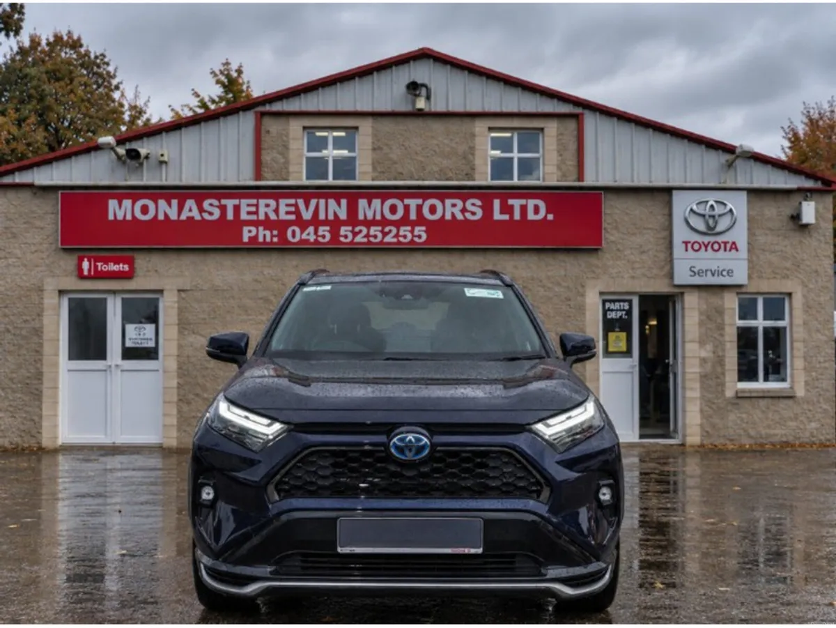 Toyota RAV4 *ORIGINAL IRISH CAR*  SOL PHEV 4DR AUT - Image 5