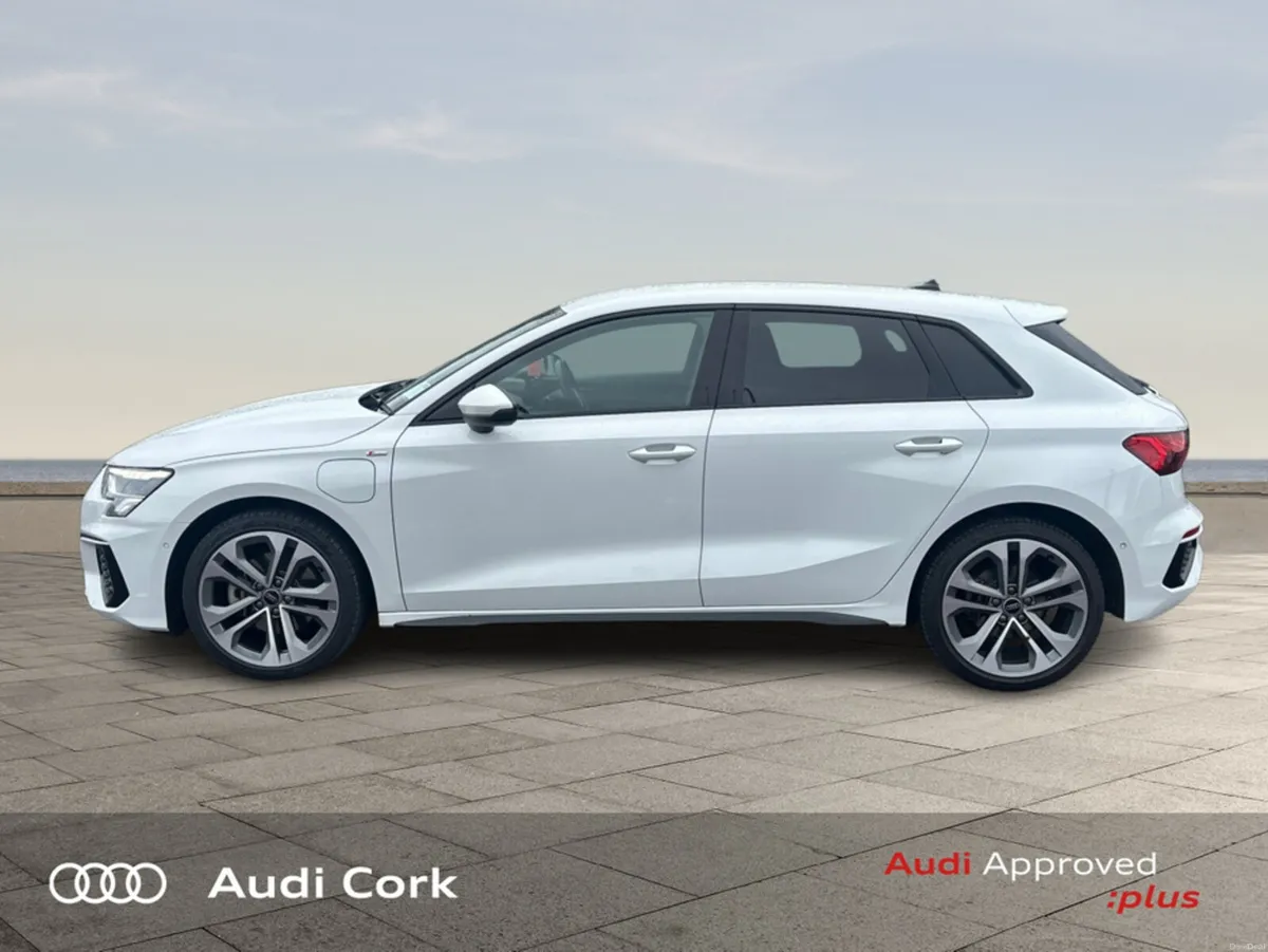 Audi A3 SPORTBACK 1.4TFSI E (PLUG IN HYBRID) 204BH - Image 4