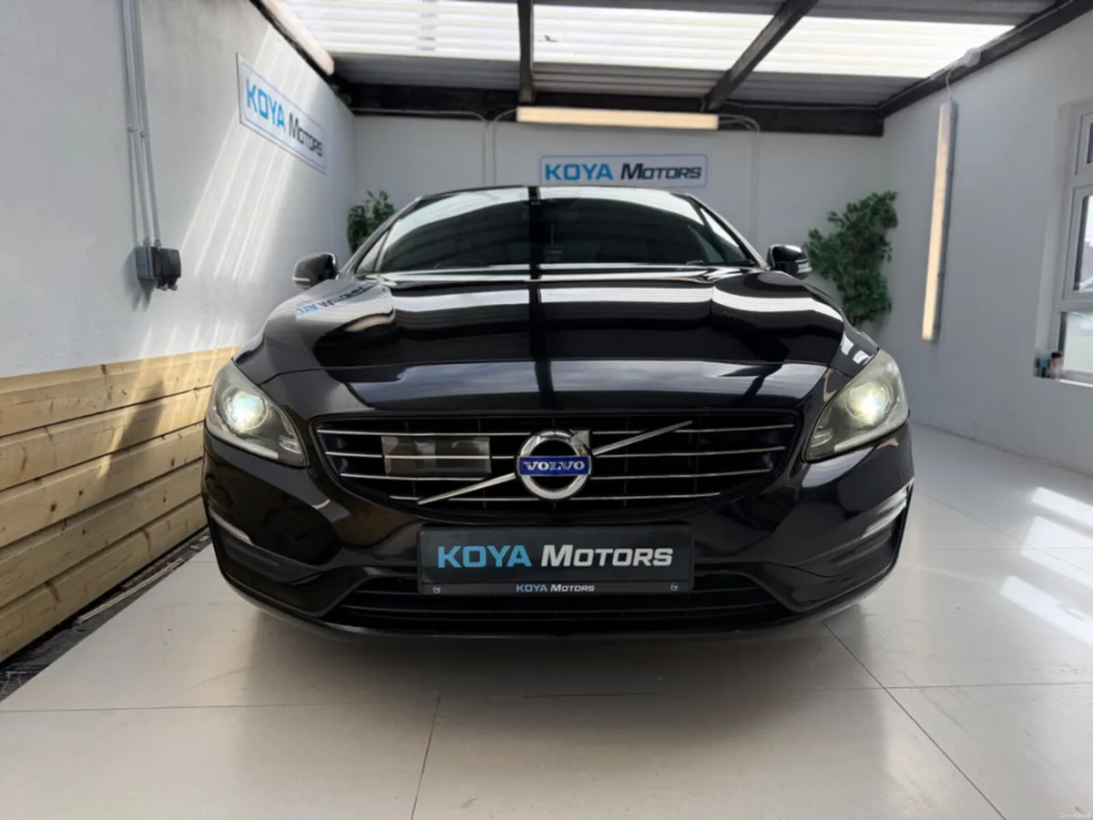 Volvo V60 2.0 D4 DYNAMIC PLUS 190 BHP DIESEL AUTOM - Image 5