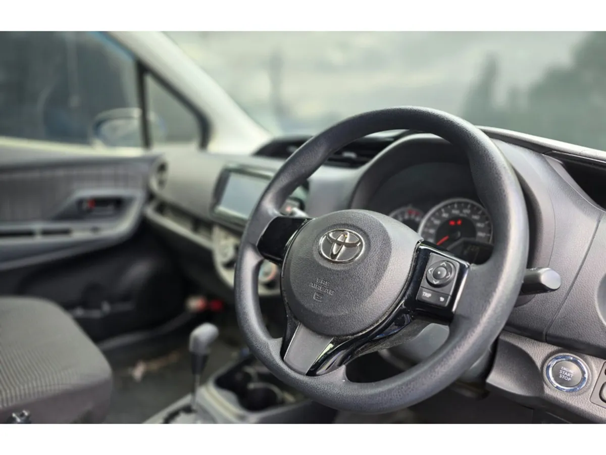 Toyota Vitz 1.3 PETROL AUTO - Image 2
