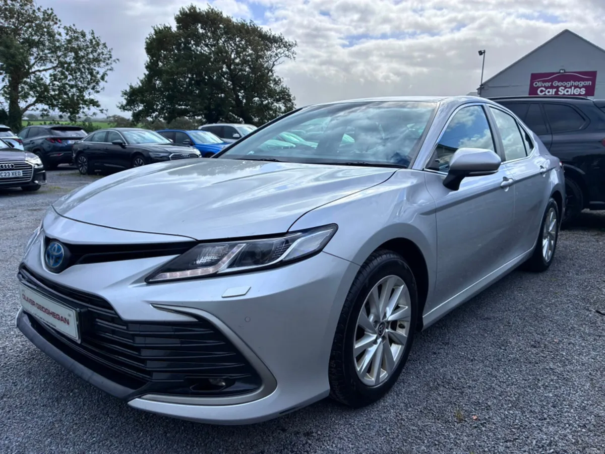 Toyota Camry SOL AUTO - Image 4