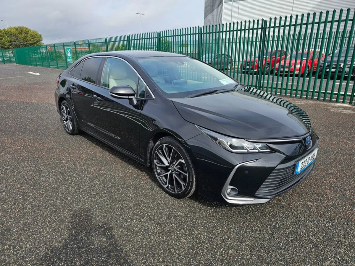 Toyota Corolla PETROL / HYBRID, SOL MODEL, HUGE SP - Image 4
