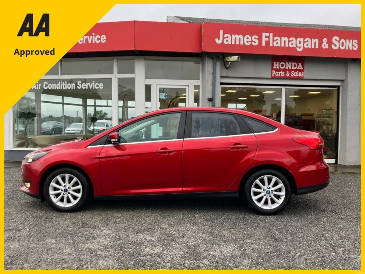 Ford Focus TITANIUM 1.5 TD 95PS 6SPEED 4DR - Image 3