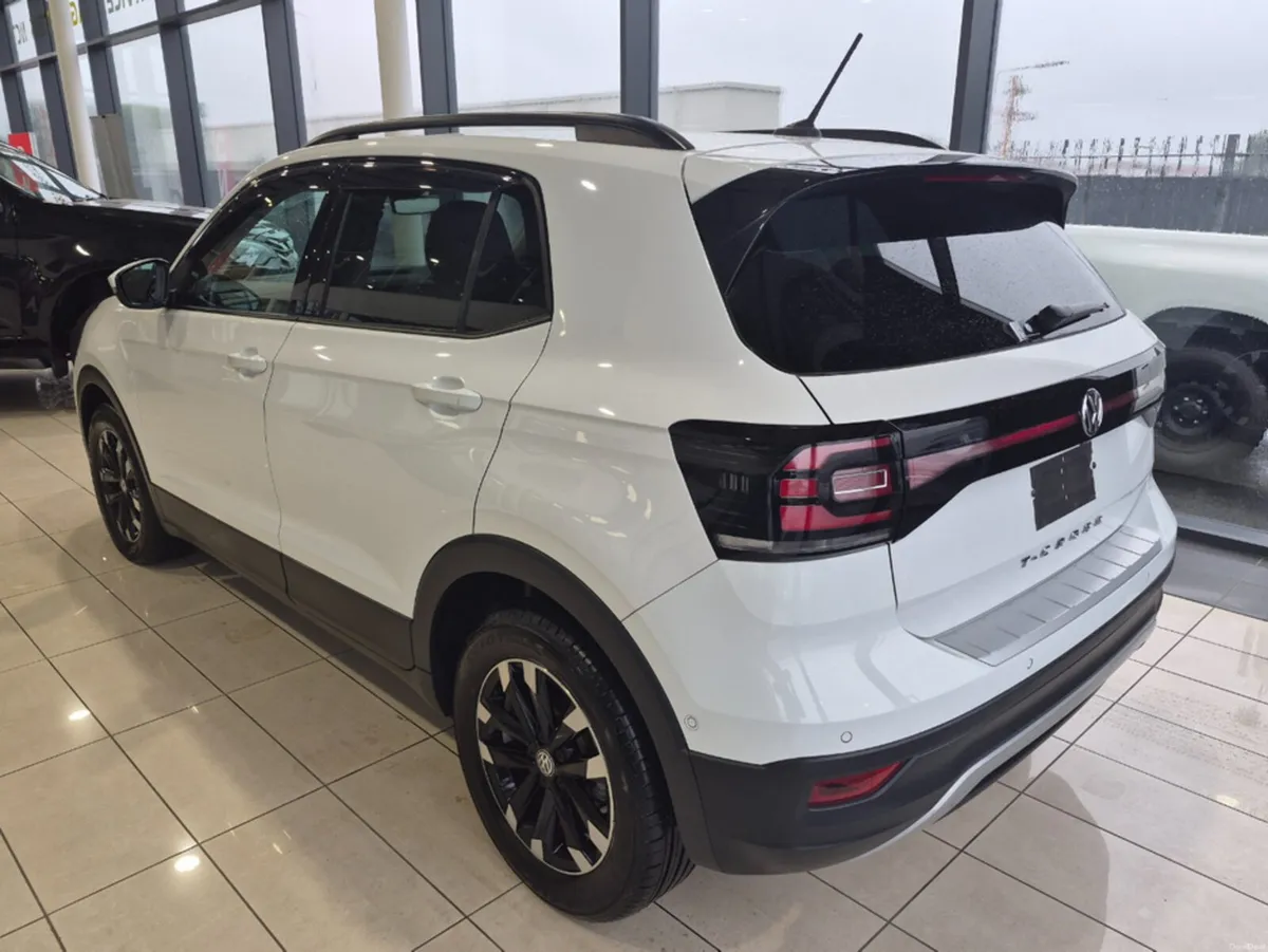 Volkswagen T-Cross 1.0 TSI - Image 3
