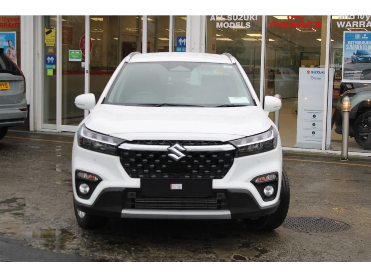 Suzuki SX4 S-Cross 1.4 hybrid motion +10 yr warran - Image 4