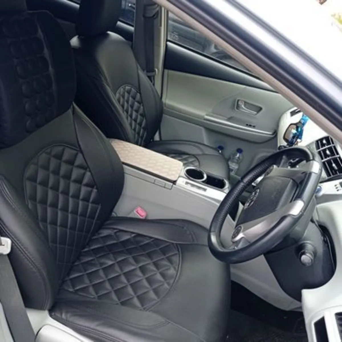Toyota Prius 2012 - Image 4