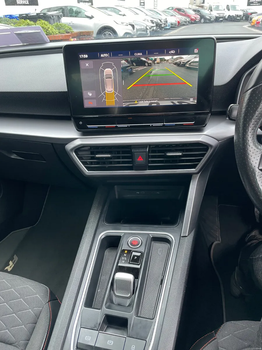 SEAT Leon FR 2021 1.5 Petrol Automatic - Image 6