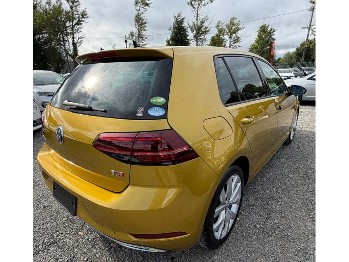 Volkswagen Golf 1.4L Petrol TSI HIGH LINE Automati - Image 4