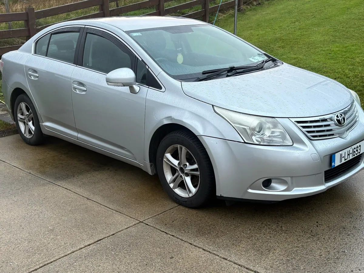 Toyota Avensis - Image 1