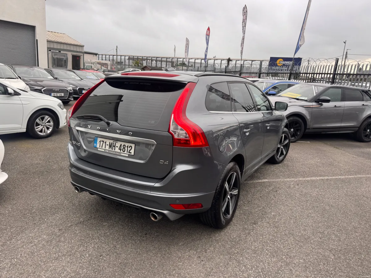 17 Volvo XC60 2.0 Diesel R Desigh - Image 5