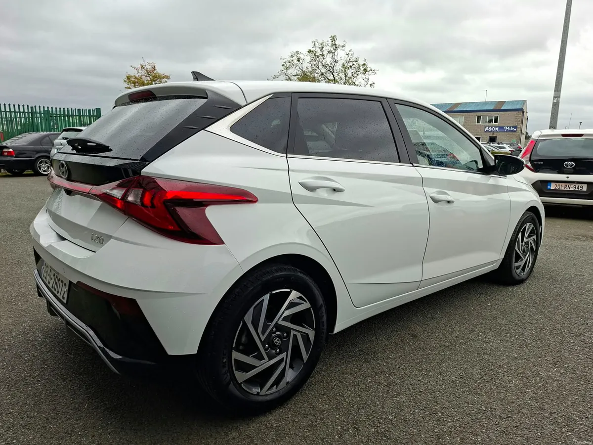 Hyundai I20 251 Deluxe Plus Automatic 29k Nct 3/29 - Image 2