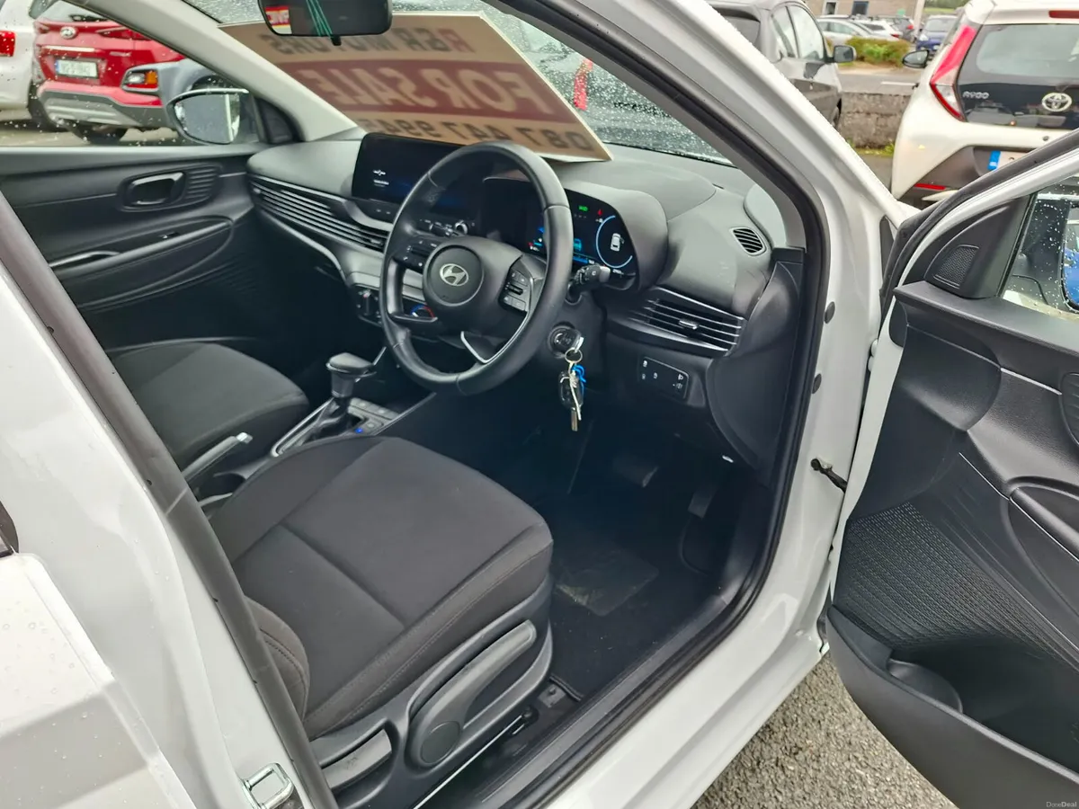 Hyundai I20 251 Deluxe Plus Automatic 29k Nct 3/29 - Image 5