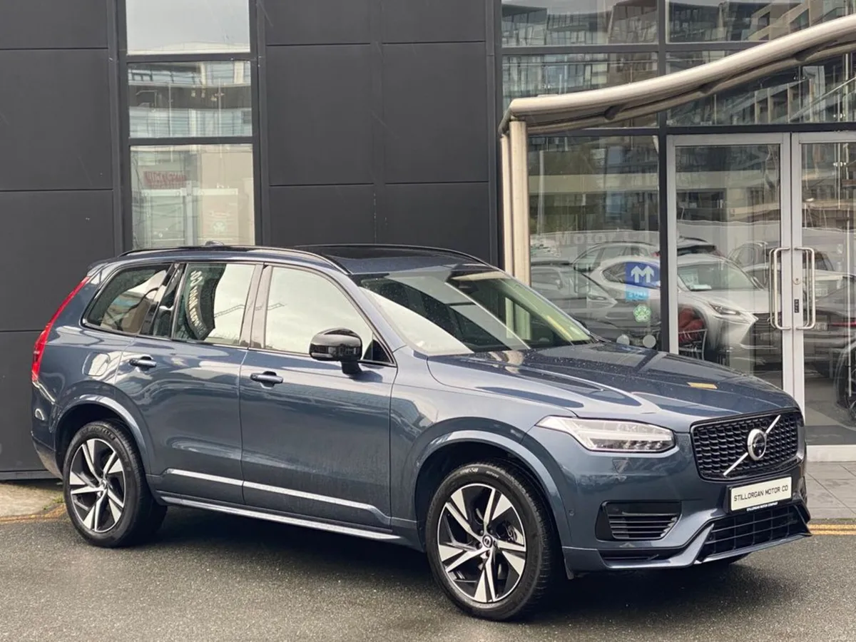 Volvo XC90 T8 Dark Plus Recharge AWD Auto (PHEV) - Image 1