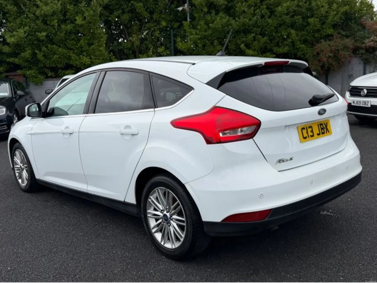 Ford Focus ZETEC EDITION TDCI - Image 6